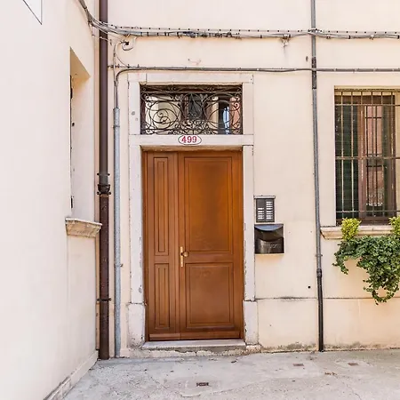 Apartamento Colombina House Close To The Train Station
